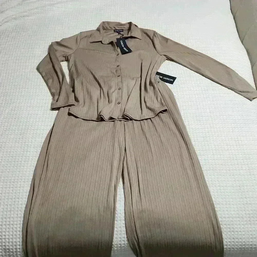 Modern Works Ribbed Matching Set